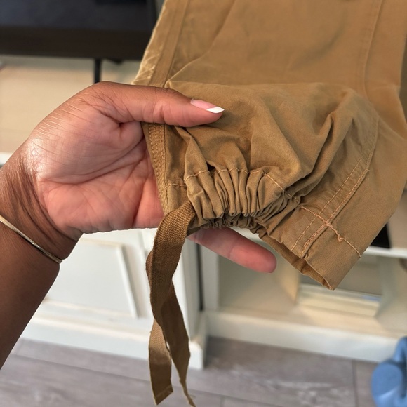 American Eagle Cargo Pants NWT - Picture 5 of 9